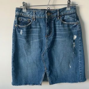 Loft Denim Skirt Women’s Size 6 Blue Distressed